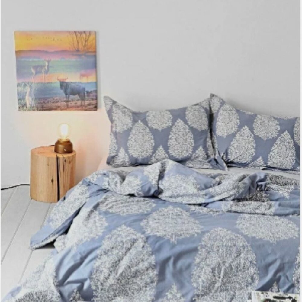 Urban Outfitters Plum & Bow Rideau Kylee Duvet Cover King Grey White Ornante